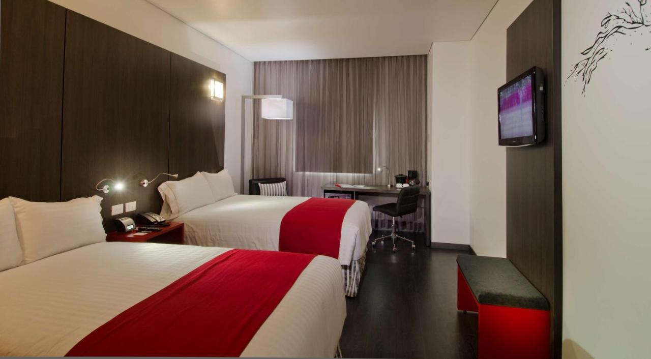 Ramada Encore By Wyndham Guadalajara Sur Palomar Luaran gambar